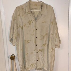 Tommy Bahama 100% Silk Hawaiian Shirt XXL Beige Palm Print Camp Shirt